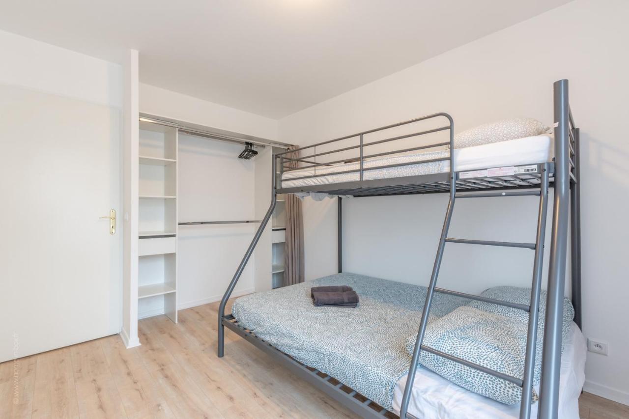 Mindset For 7 - Fairytale Factory Apartment Bussy-Saint-Georges Bagian luar foto
